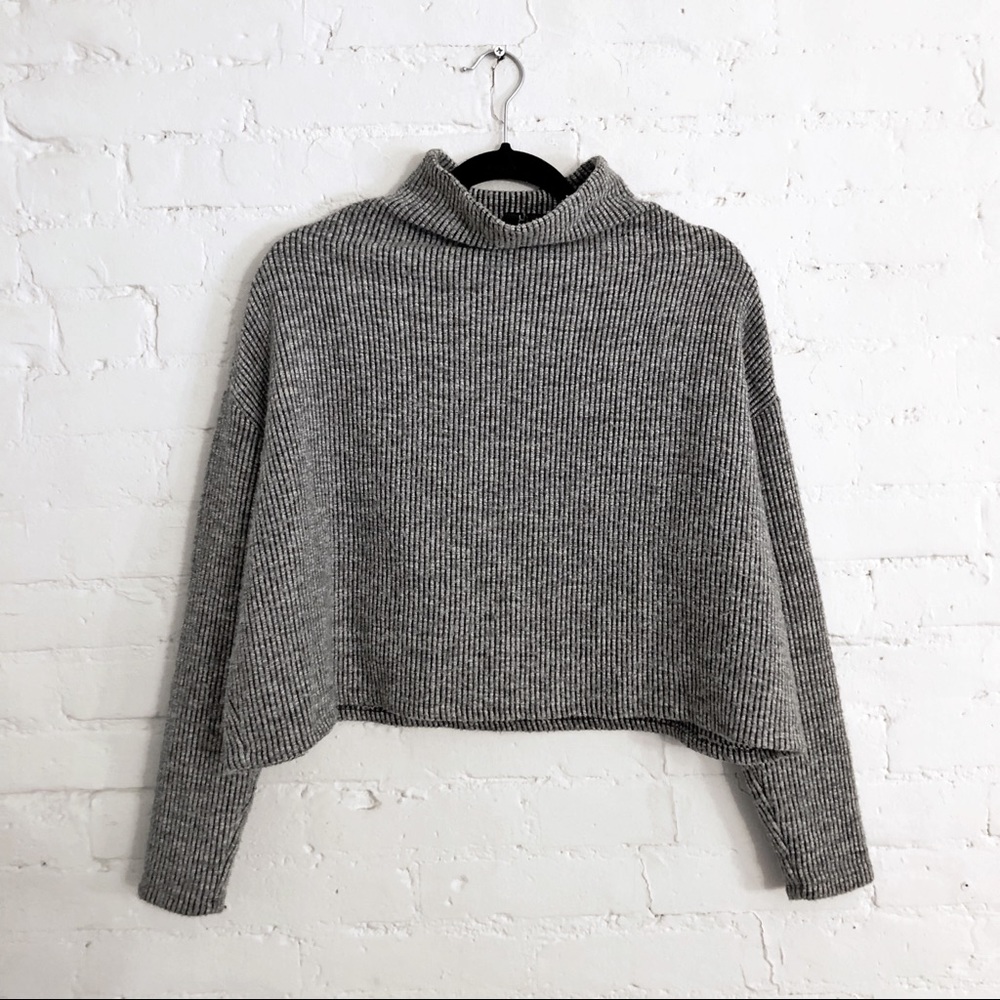 Cowl Neck Cropped Sweater ✨
